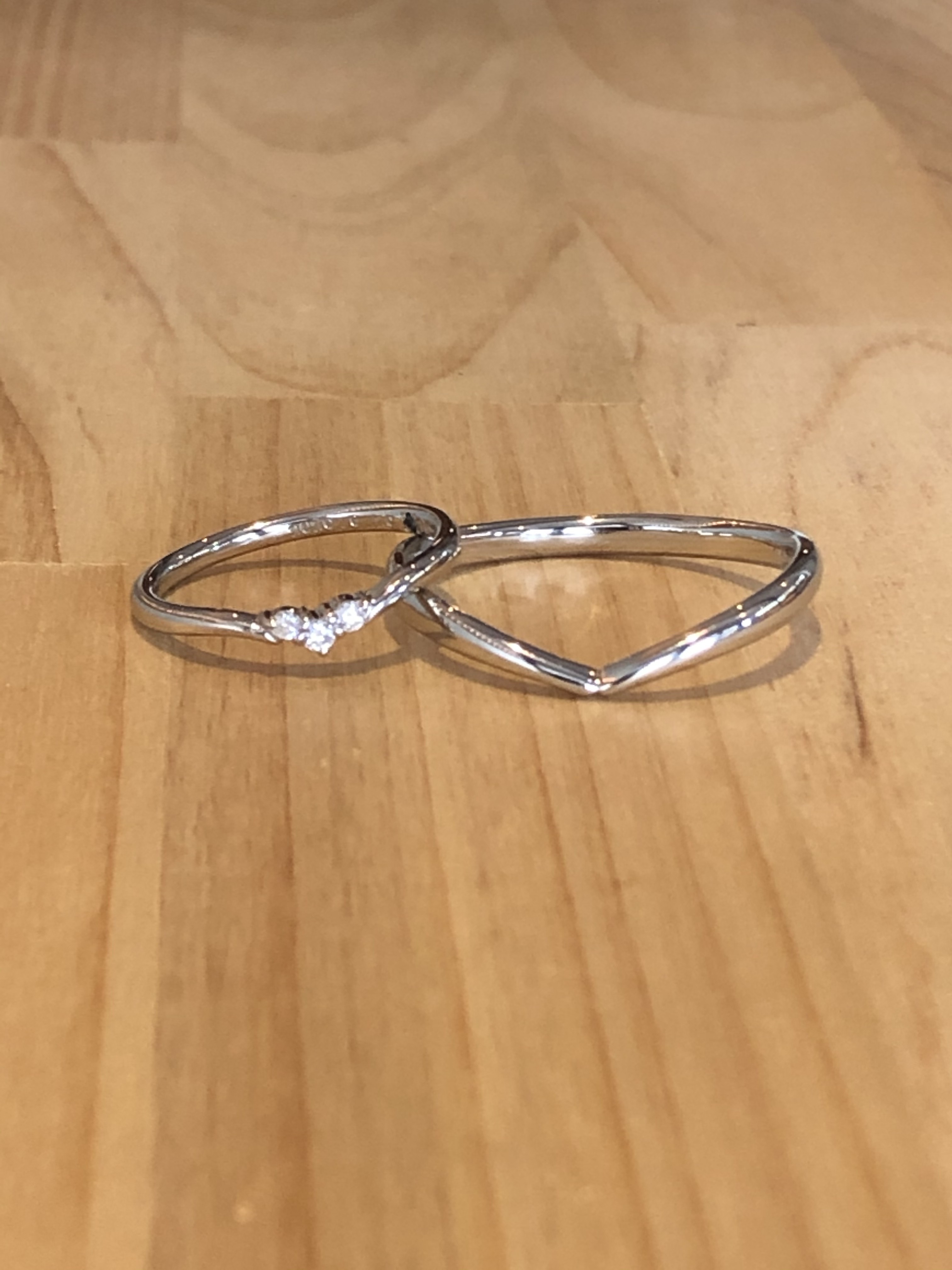 結婚指輪V型タイプ