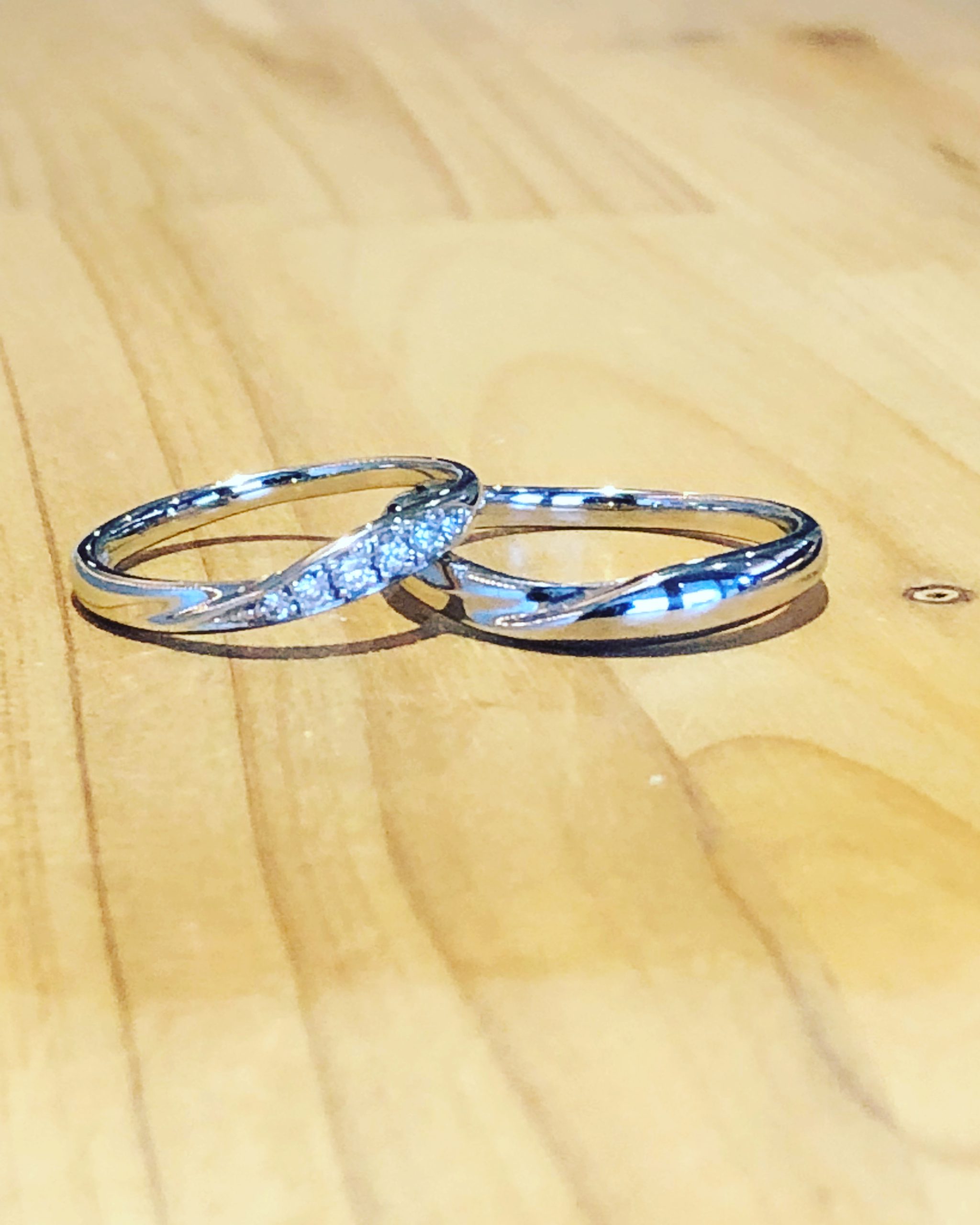 結婚指輪左右非対称リング