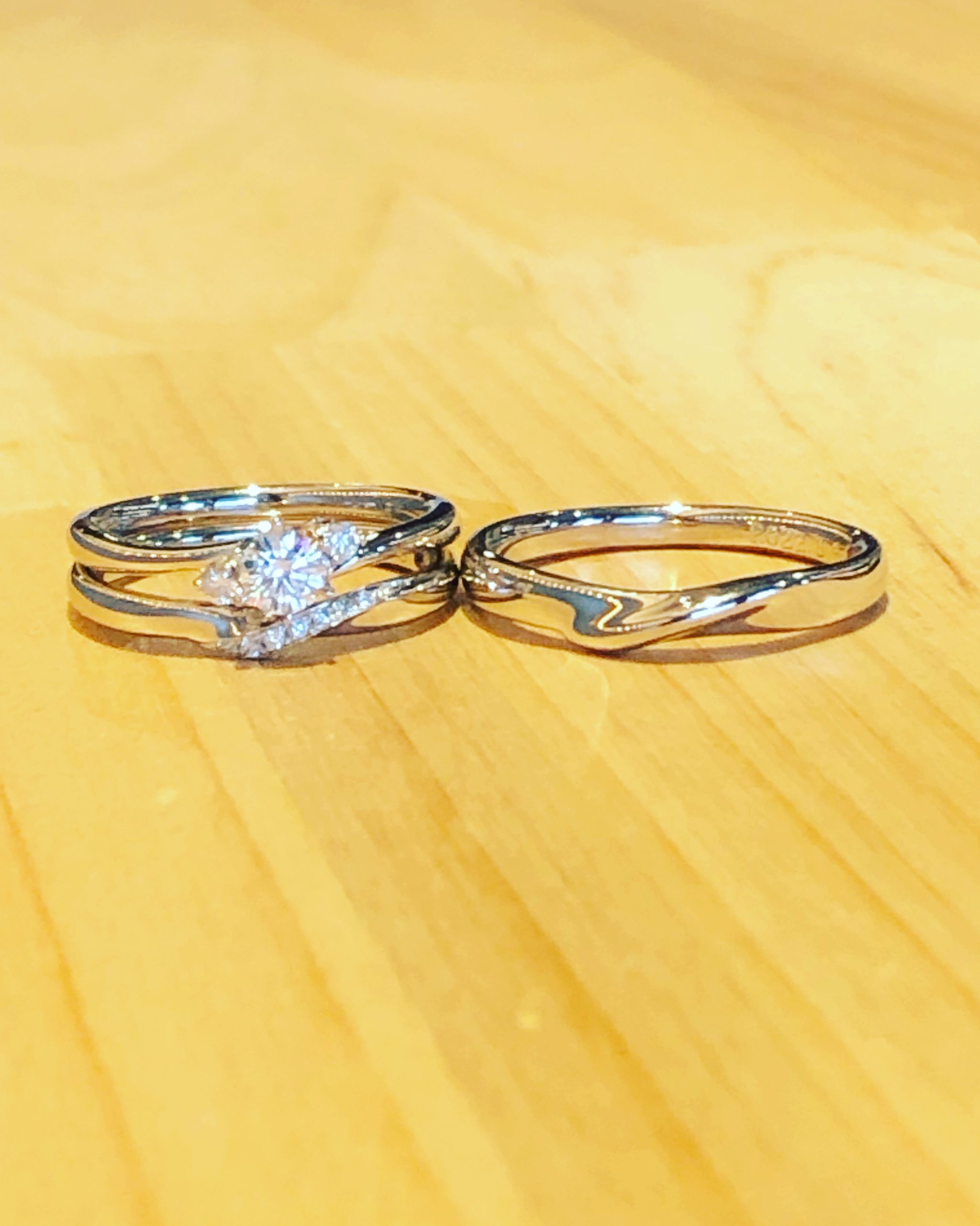 結婚指輪と婚約指輪セット
